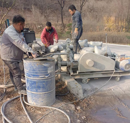 虎丘路面下沉注浆